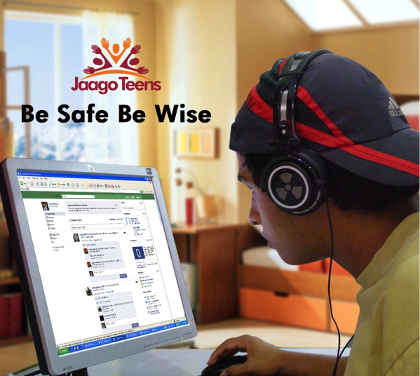 JaagoTeens volunteer A JaagoTeens volunteer